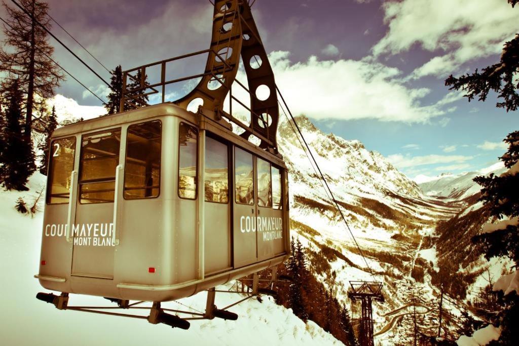 La Maison Des Guides - Trilocale A 500 Mt Dalle Piste Di Dolonne Courmayeur Esterno foto